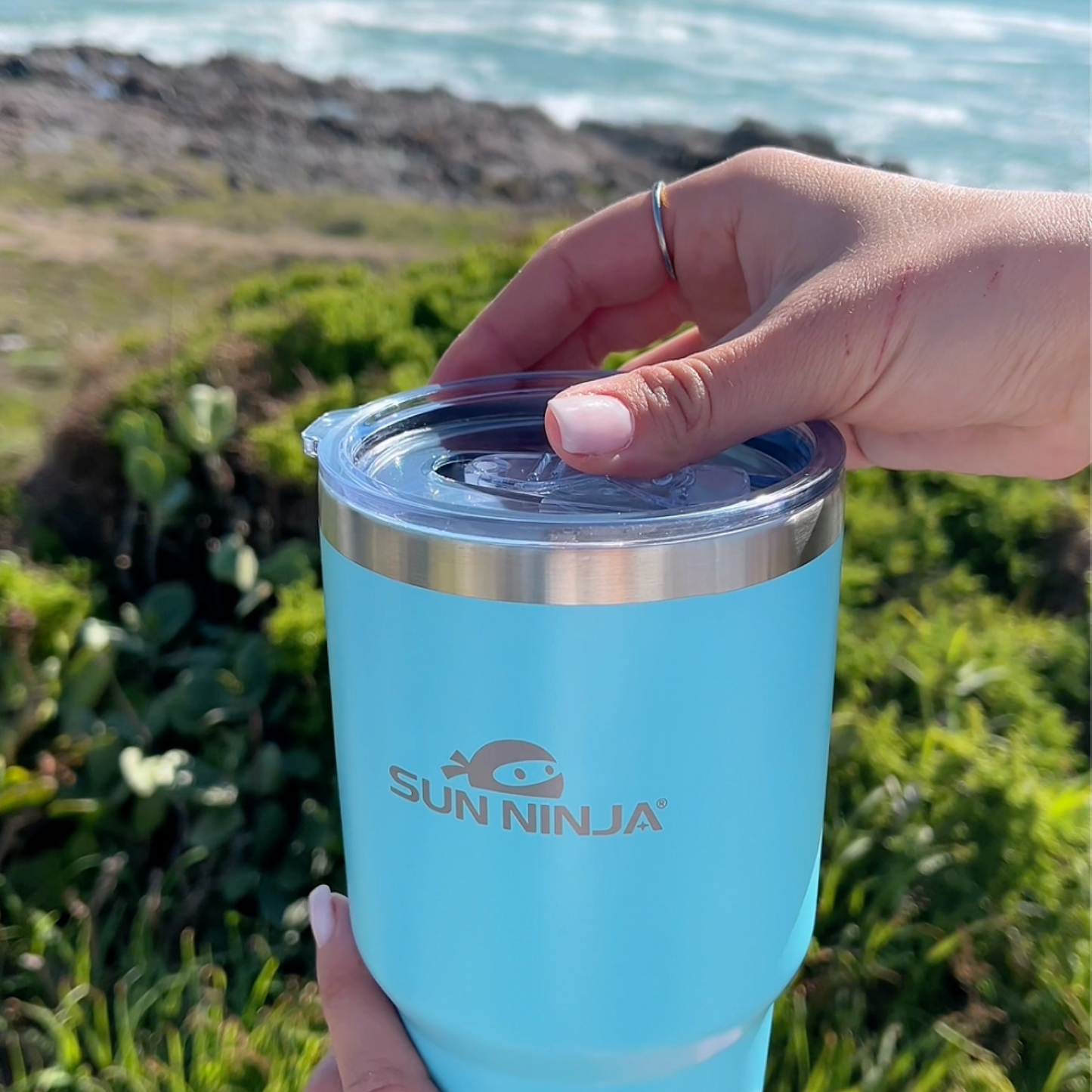 30-oz-tumbler-e8 30oz_tumbler_light_blue_7_3eb6bbcc-927b-49c7-afd8-00fb3212cd5f.png