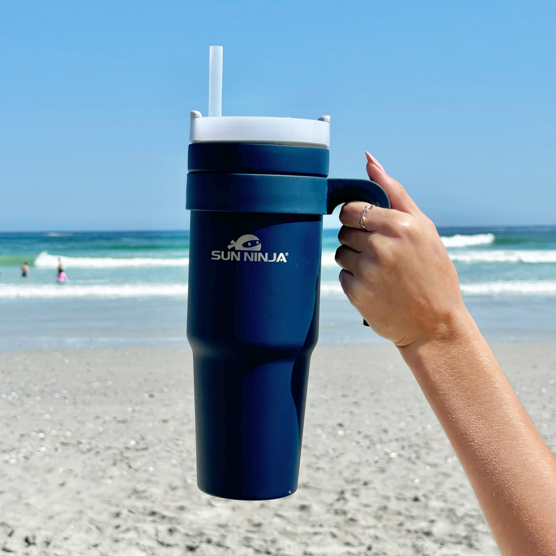 40-oz-travel-mug-b8 40oz_travel_mug_navy_10.png