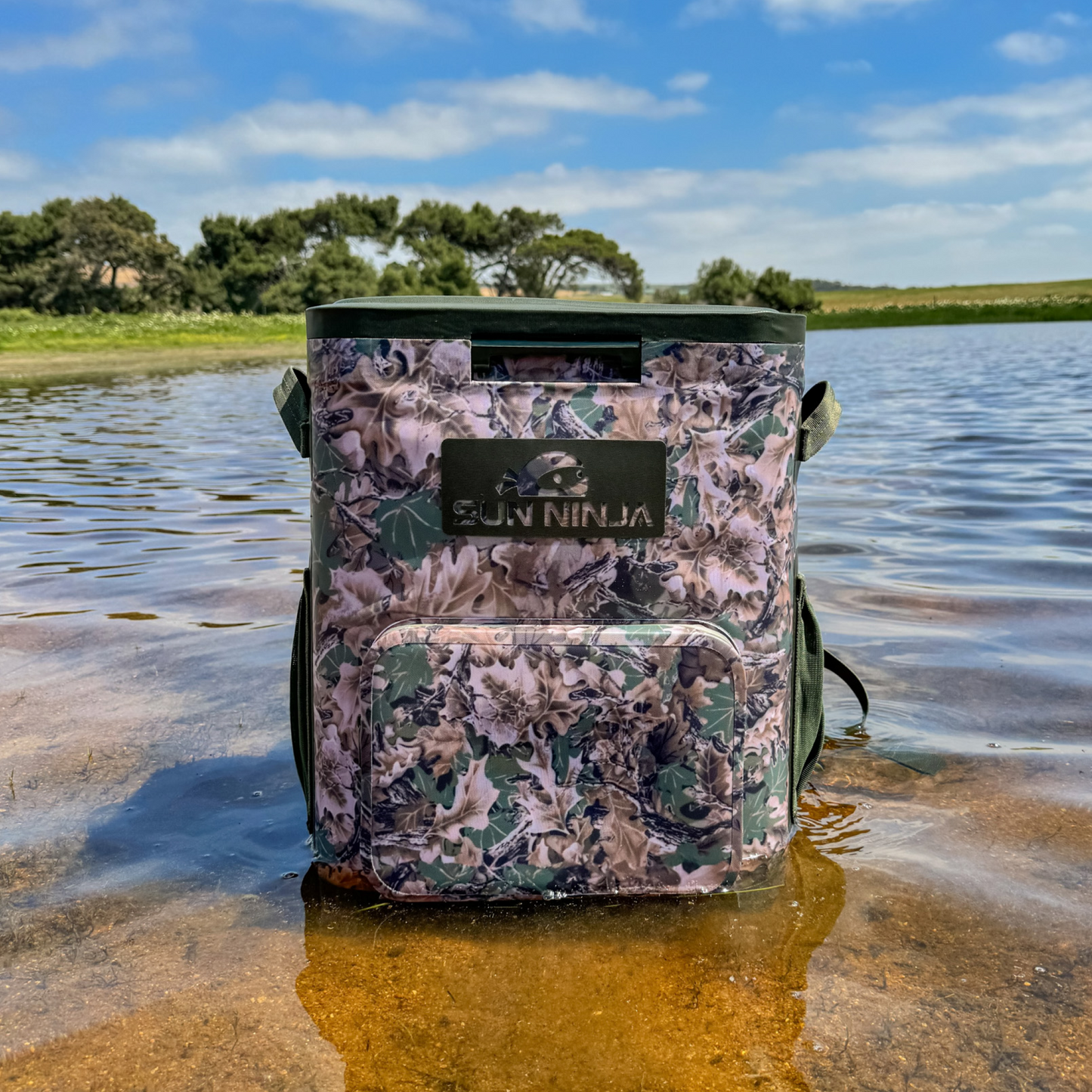 the-gone-fishing-bundle-n8 Backpack_cooler_camo_8.png