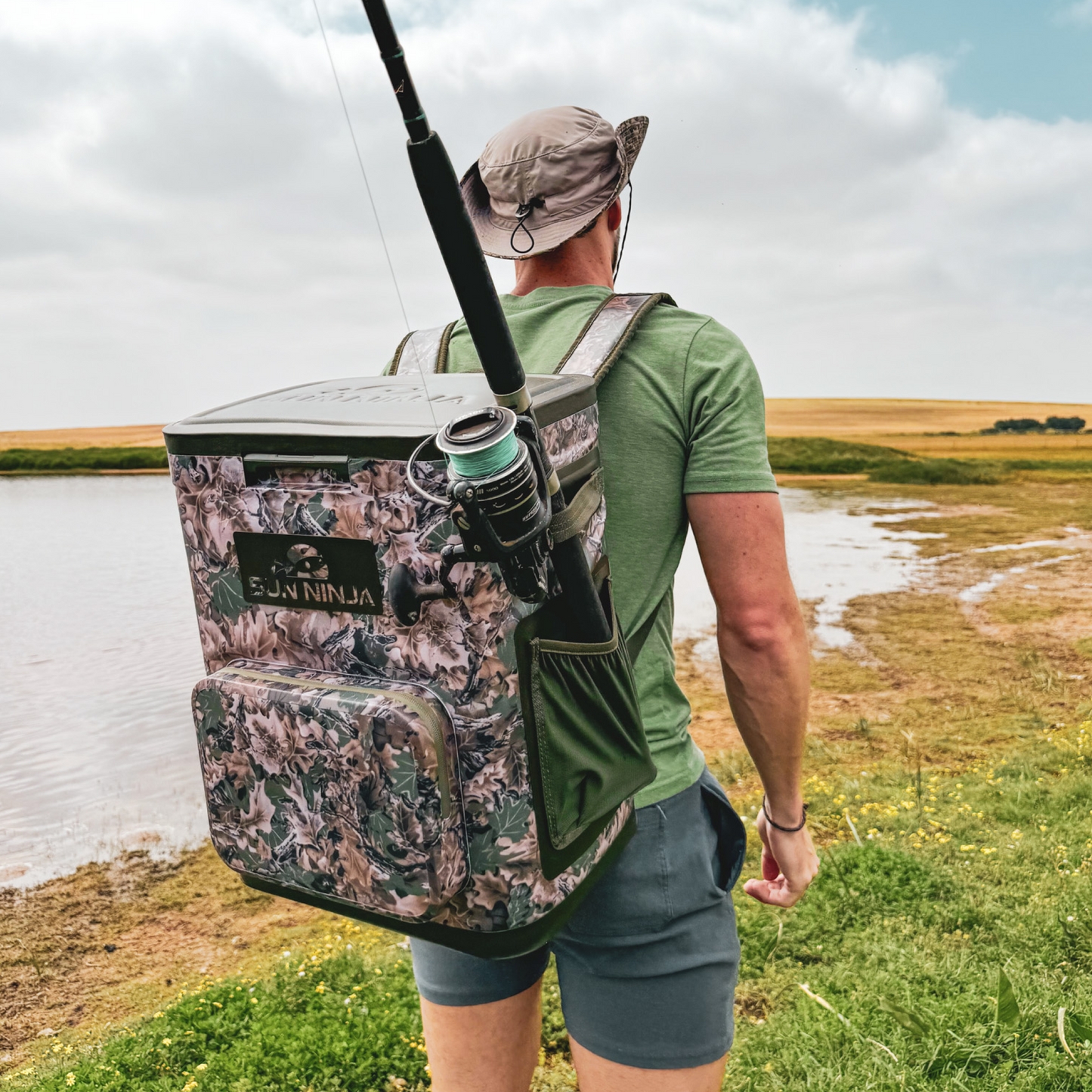 the-gone-fishing-bundle-n8 Backpack_cooler_camo_9.png