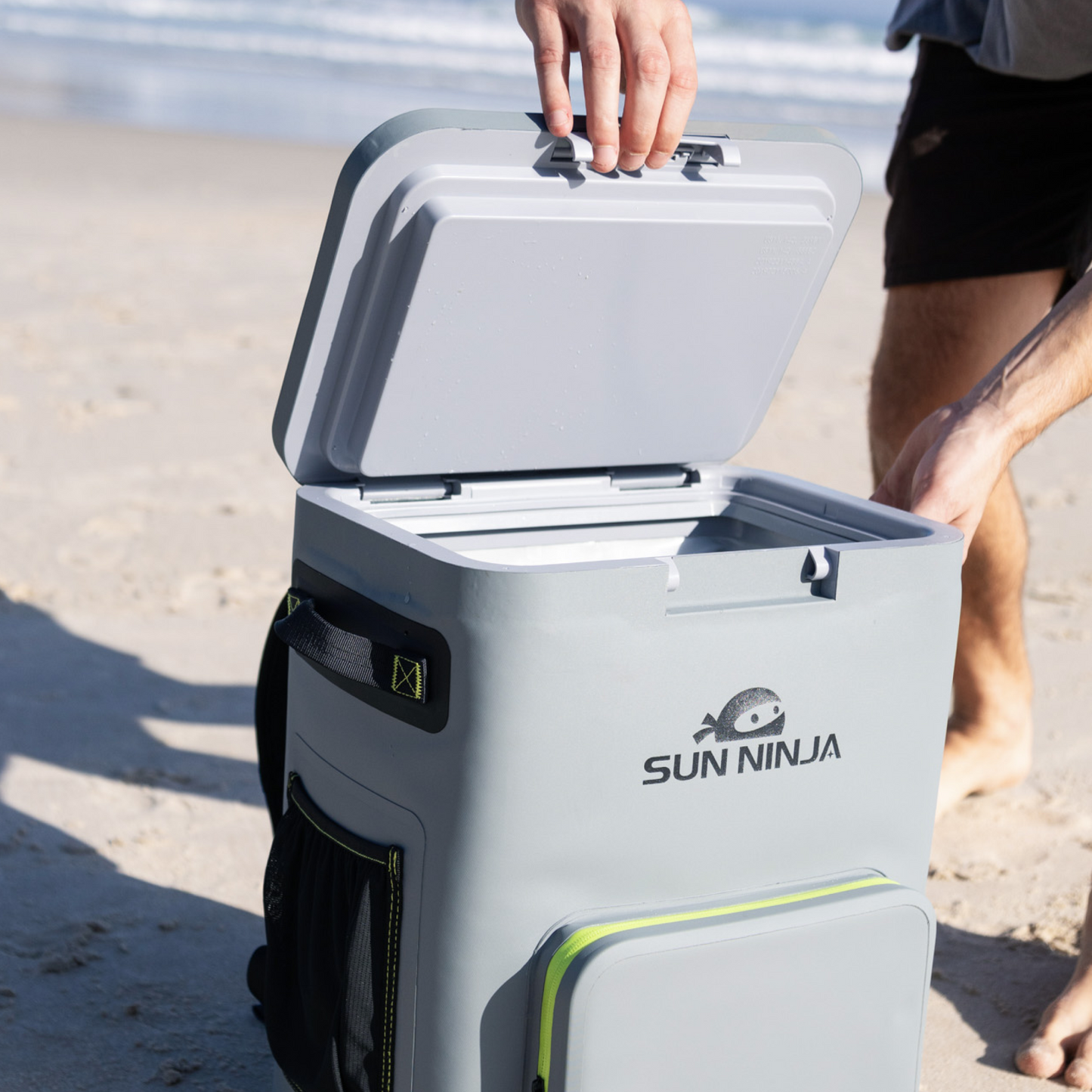 backpack-cooler-i8 Backpack_cooler_grey_9.png