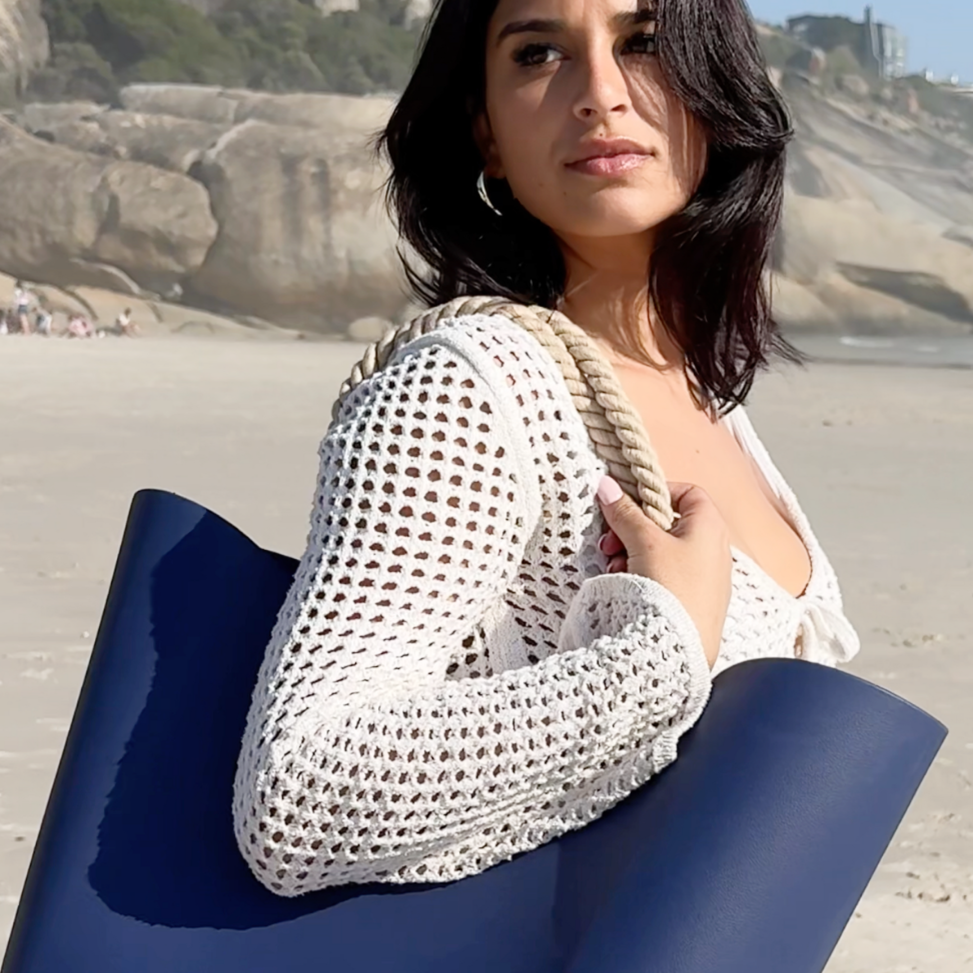 rubber-beach-tote-l4 Sun-Ninja-rubber_tote_navy_6.png