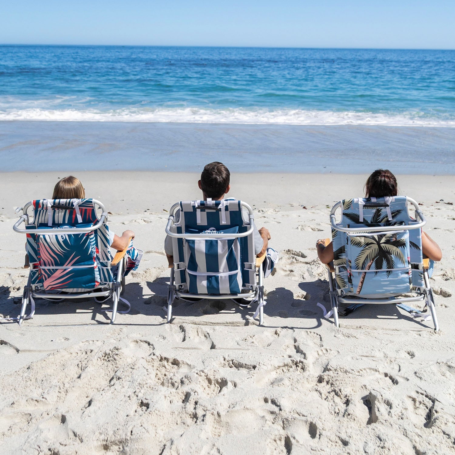 beach-chair-2-pc-e7 Sun-Ninja_Beach_Chair_Flamingos_0_0004_Sun-Ninja_Beach_Chair_Navy_Stripes_10.jpg